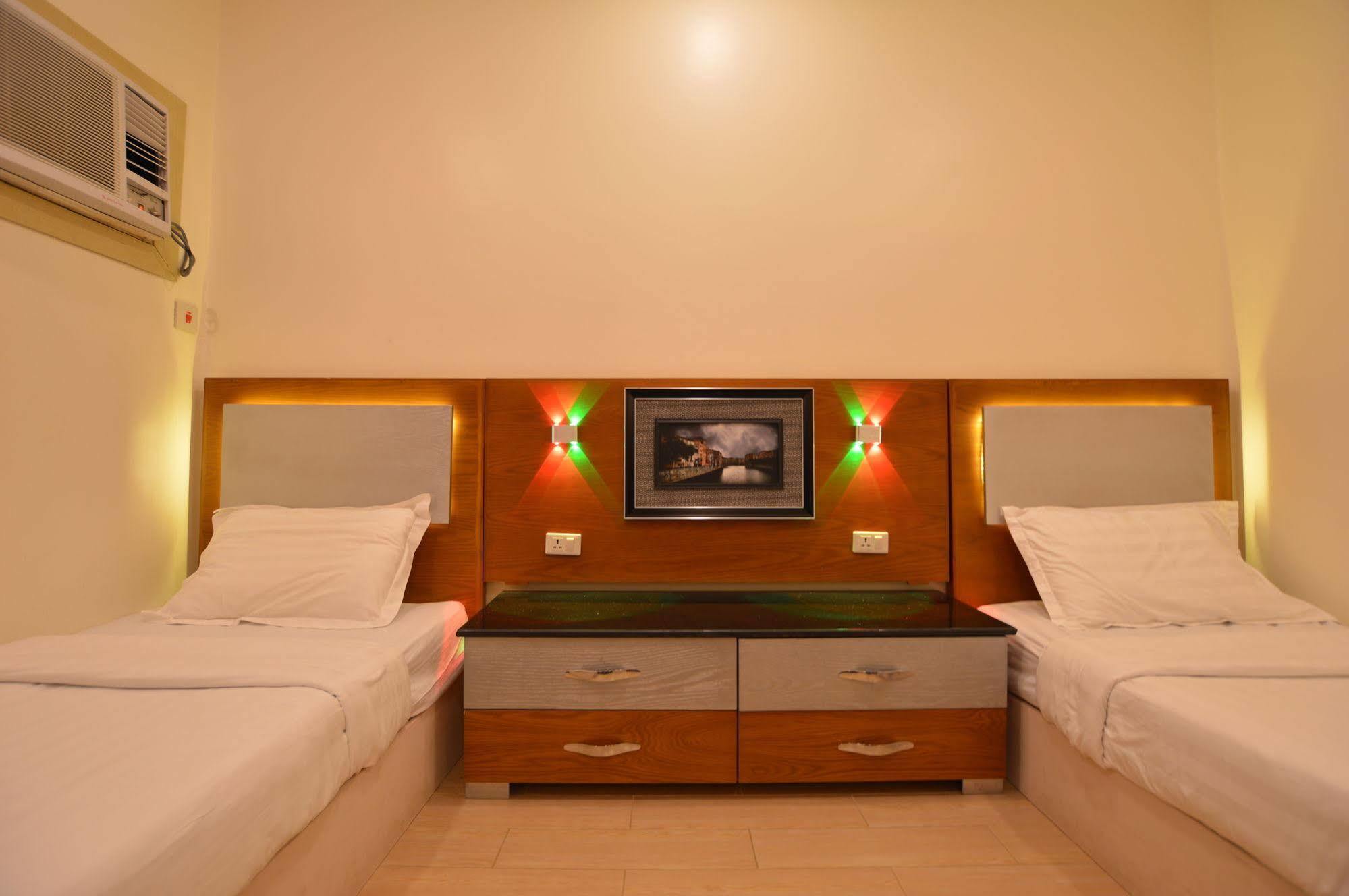 Al Ahmadi Plaza Resort Lambo Exterior foto